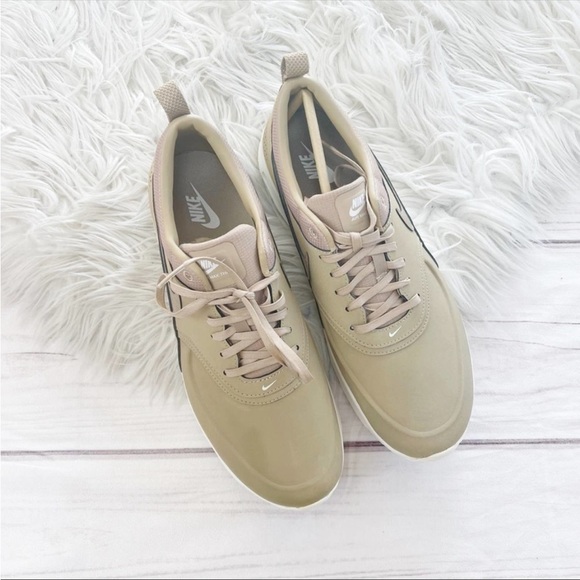 Nike Desert Camo Thea Leather Women's Sneakers in Tan Size 11 HTF - Picture 3 of 11